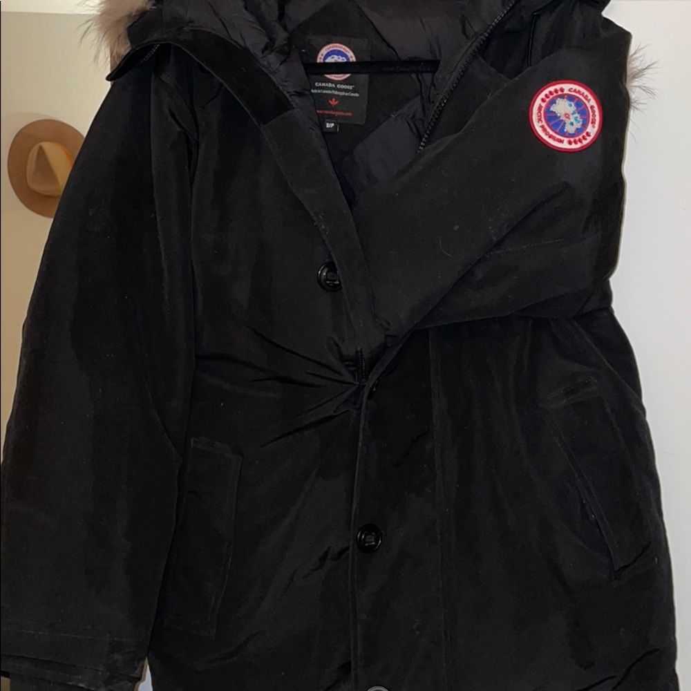 Canada Goose Black Rossclair Fur-Trim Hooded Parka